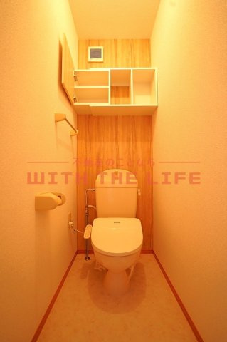 セジュールよあけ【キャッシュバック対象】のトイレ|落ち着いた色調のトイレです