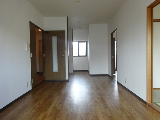 サンジェランの居間・リビング