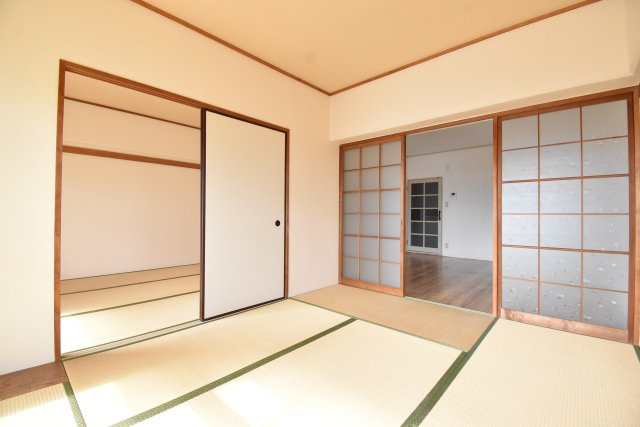 エバーグリーン長居1号棟の寝室