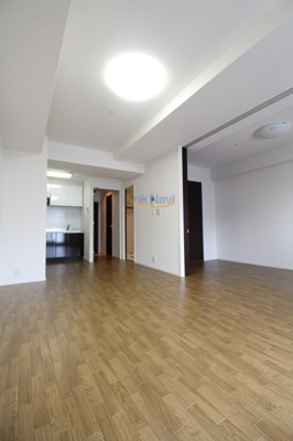 【居間・リビング】 | ノルデンタワー新大阪プレミアム