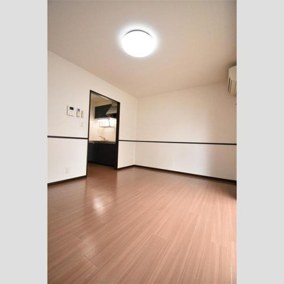 【居間・リビング】 | 丸萬三番館