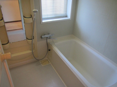 【浴室】 | 下諏訪町町屋敷　貸家（４）