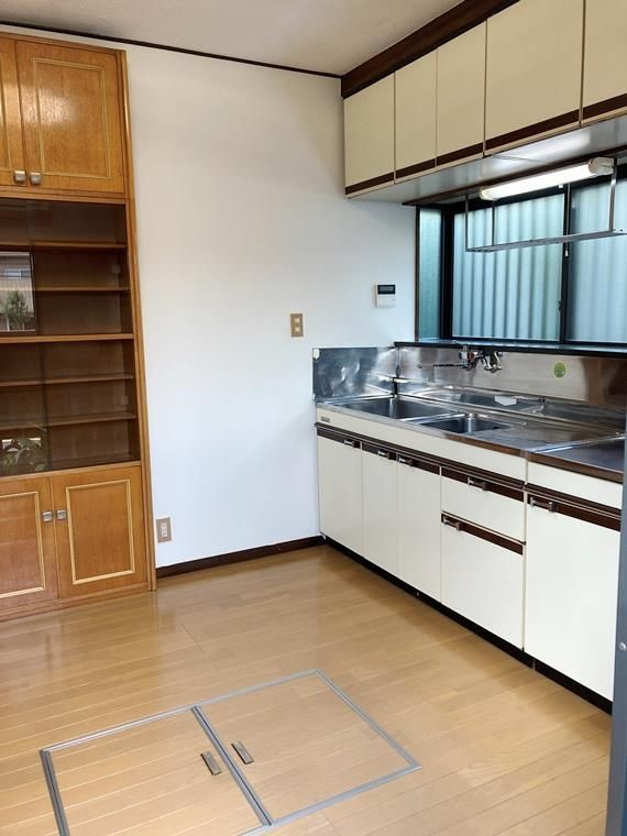 中央戸建の居間・リビング