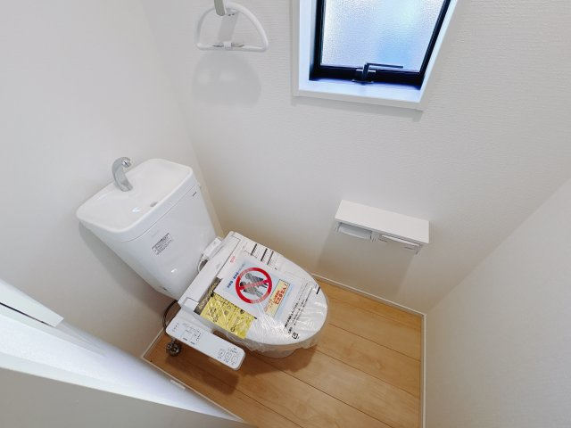 【Cradle garden】宇都宮市川田町 第6のトイレ|〇2号棟〇
感染病の予防もできる温水洗浄便座トイレ。毎日清潔＆やさしい使い心地です。
※2025年12月撮影