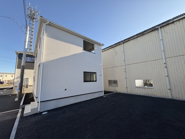 【Cradle garden】宇都宮市川田町 第6の外観|〇2号棟〇
カースペース2台並列可能！ただし車種によりますので現地でご確認くださいませ。
※2025年12月撮影