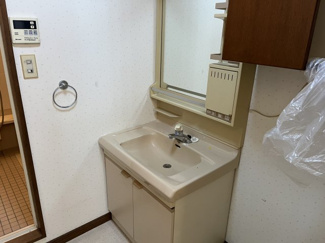 【洗面所】
