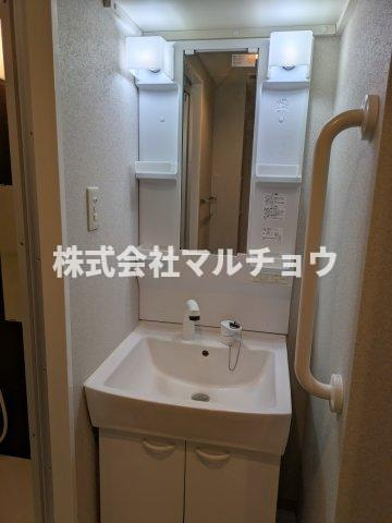 アパートメントＫ’Ｓ　Ⅳの洗面所|広い洗面スペース