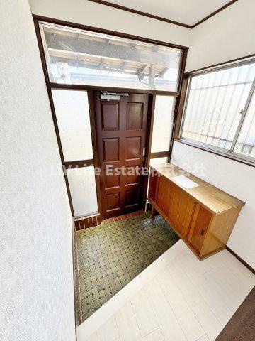 狭山戸建 の玄関