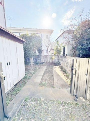 狭山戸建 の駐車場