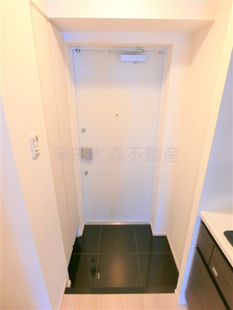 ARKMARK(アークマーク大森西の玄関