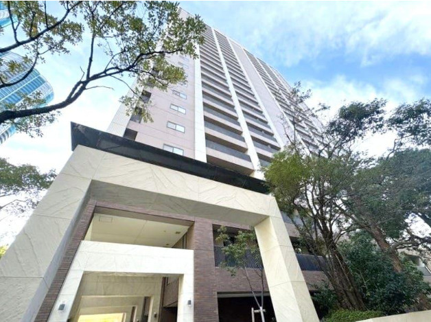 コスモ東京ベイタワーの外観