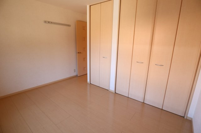 コート宮ノ下の洋室