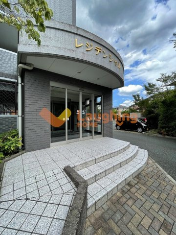 レジデンシャルのエントランス