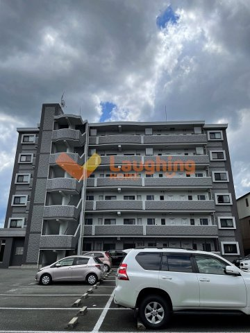 レジデンシャルの駐車場