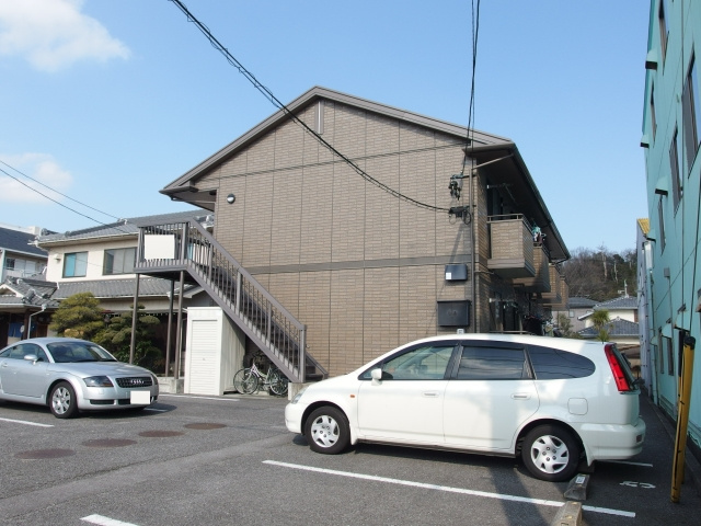 モストフィールド上地の外観