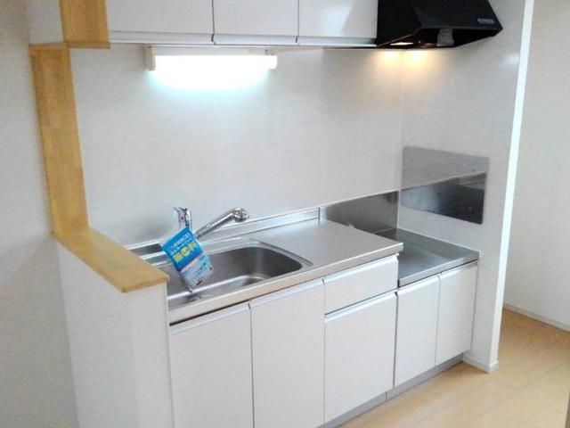 ラフレシールのキッチン|きれいなキッチンです