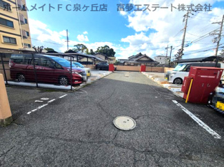 【駐車場】