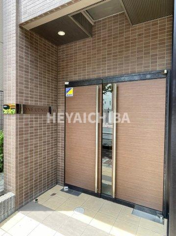 レオーネ上野入谷のエントランス