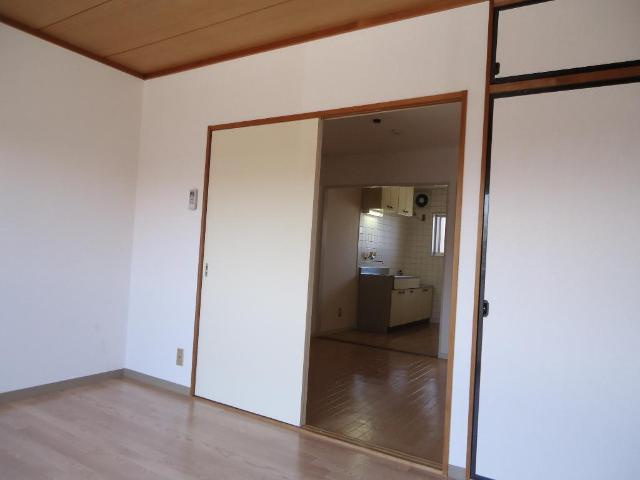 クリエイトハイム安田の内装|室内