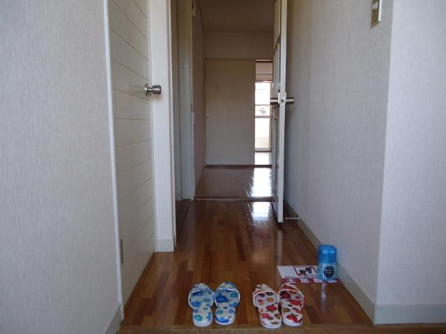 クリエイトハイム安田の内装|廊下