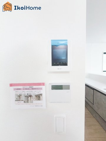 神戸市西区竹の台５丁目１期　１号棟の設備|◆同社施工例◆浴室暖房乾燥機です。梅雨時の洗濯乾燥や寒い日の入浴時に大変便利な設備です。