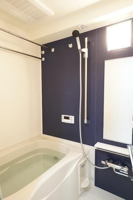 メインステージ入谷Ⅲの浴室