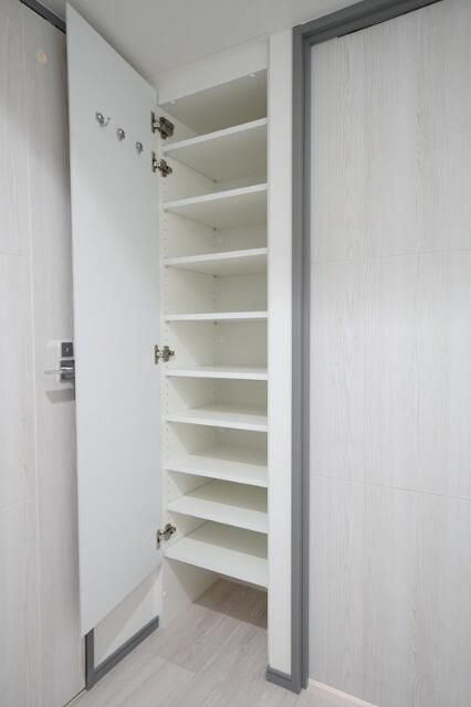 メインステージ入谷Ⅲの玄関