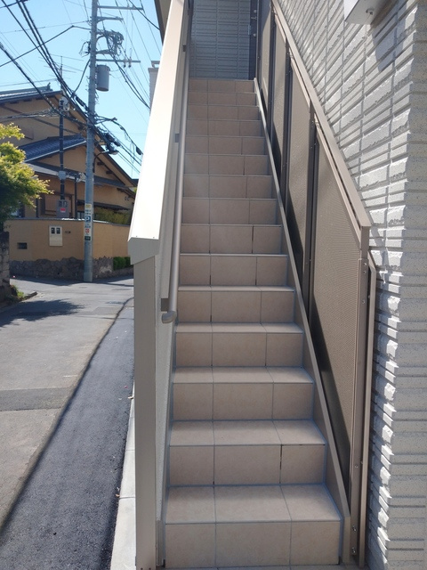 グレースフィオーレＡＫのその他共用部分|★２階に上がる階段★