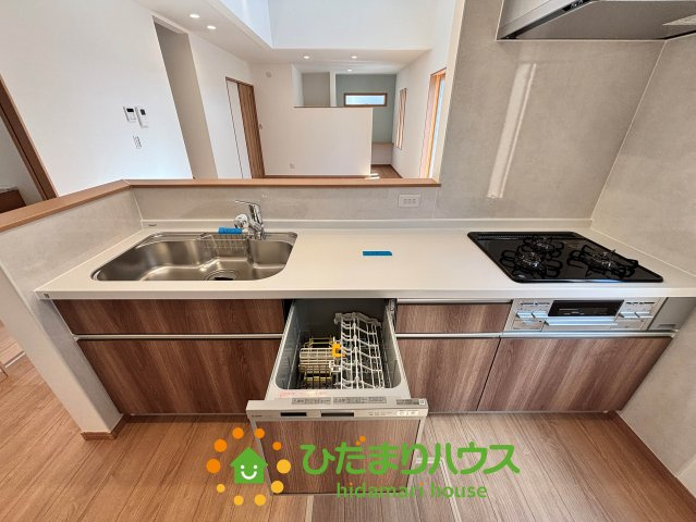 ワイウッドコート加須市久下第7期　新築一戸建て　02のキッチン