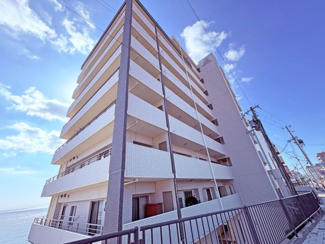 アルファステイツ塩屋駅前シーサイドテラスの外観|外観写真