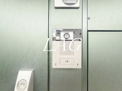 【セキュリティ】 | リブリ・クインスヴェール | モニター付きインターフォンです。