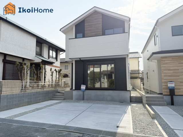 神戸市西区竹の台５丁目１期　3号棟の駐車場|【ホームページに現地動画掲載中】●年中無休：当日予約可●前面道路広々！駐車スペース並列３台可能！