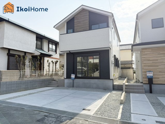 神戸市西区竹の台５丁目１期　3号棟のエントランス|●資料・カタログのご請求無料●　竹の台小学校までは徒歩5分、西神中学校までは徒歩2分。