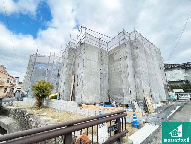 伊丹市鈴原町　第2期　新築一戸建ての外観|周辺は落ち着いた街並みの住宅地！子育てがしやすい住環境です！まだ未完成ですが、現地でしかわからない事もございます。是非一度ご覧ください。