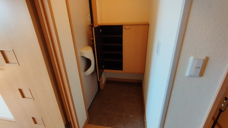 セジュール美川の玄関