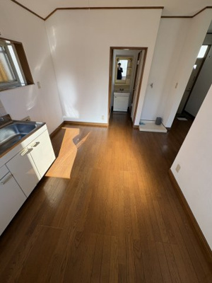 【居間・リビング】 | サンローズハイツ