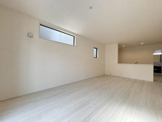 【居間・リビング】 | 西宮市　南甲子園2丁目　新築戸建