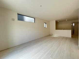 【居間・リビング】 | 西宮市　南甲子園2丁目　新築戸建