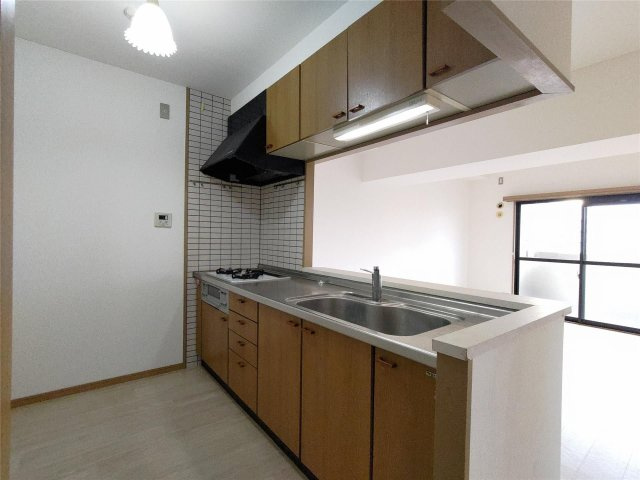 サングレート野中のキッチン|使い勝手の良いカウンターキッチン♪