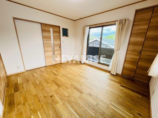 豊洋台2丁目戸建の寝室