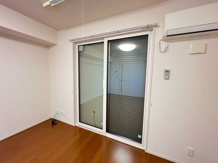 アーバンフジの洋室