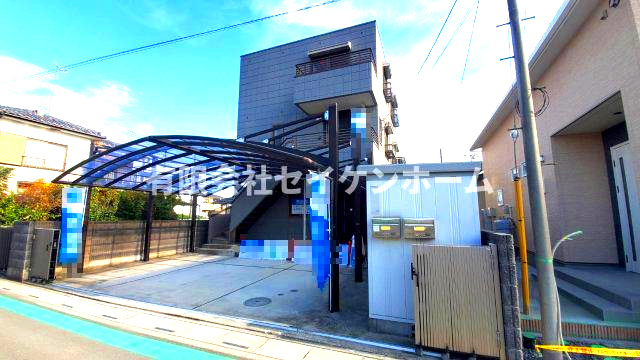 熊谷市新堀新田　中古住宅（旧旭化成ホームズ様施工）の前面道路含む現地写真