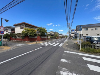 【前面道路含む現地写真】