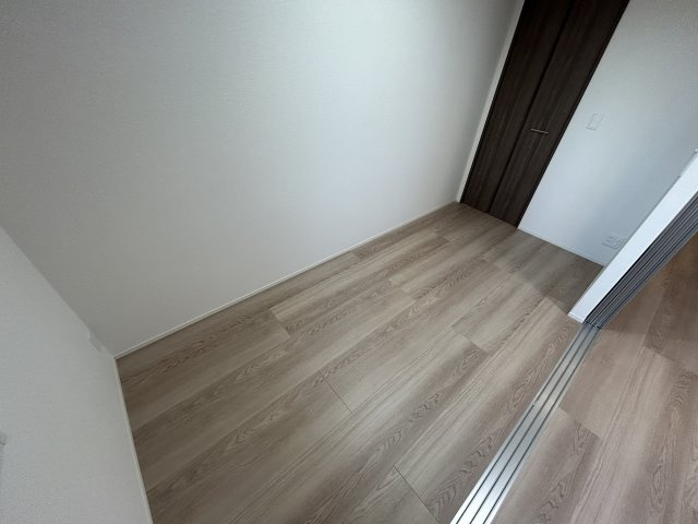 【寝室】オベリオ