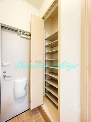 【玄関】 | プロムナード | 大型シューズボックス付玄関