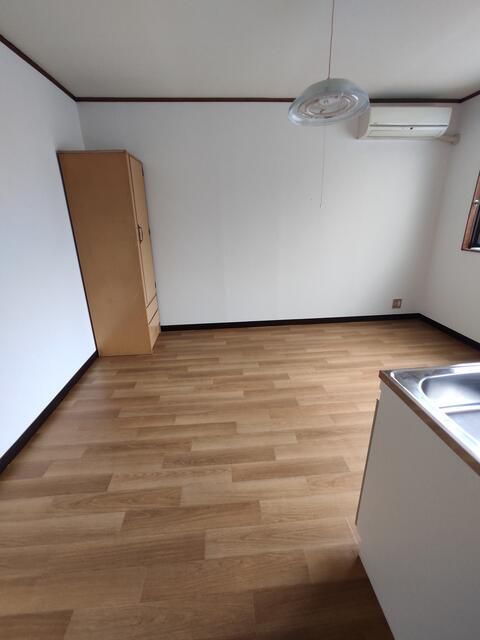 もんコーポの居間・リビング