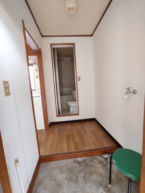 もんコーポの玄関