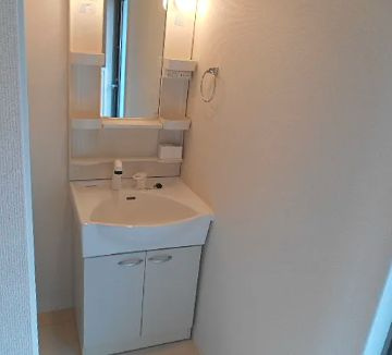 【洗面所】 | MIO曳舟 | スペースが確保できる洗面所です