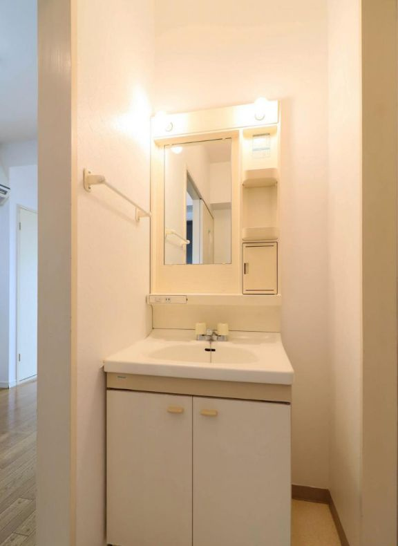 シークエンスヒルズの独立洗面台