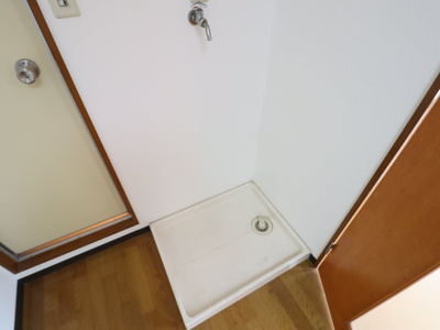 【設備】 | リバーサイド住道 | 室内洗濯機置き場